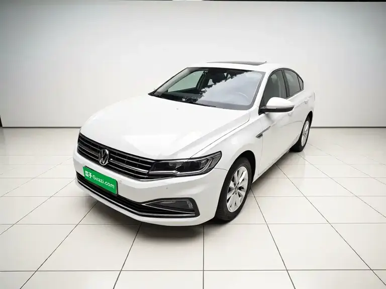Volkswagen Bora 1.5 L Auto Comfort Connected