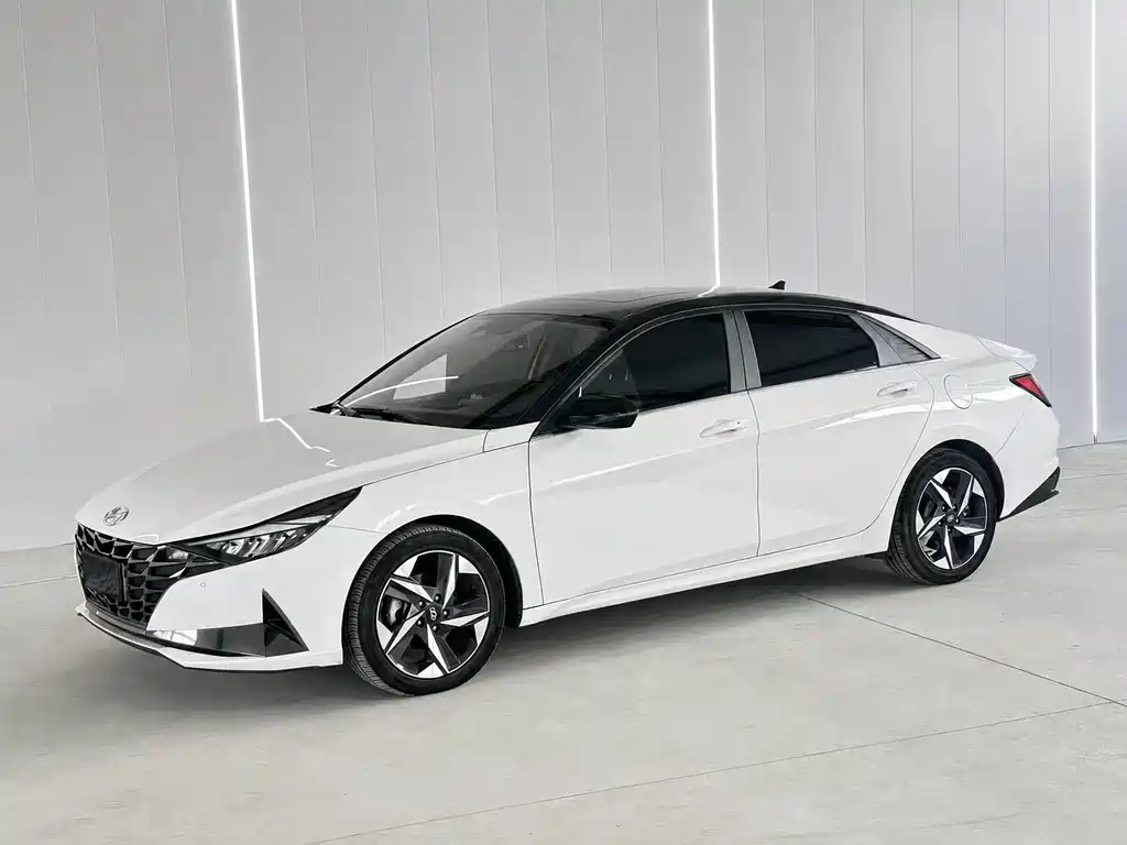 Elantra 1.5 L CVT LUX Distinguished