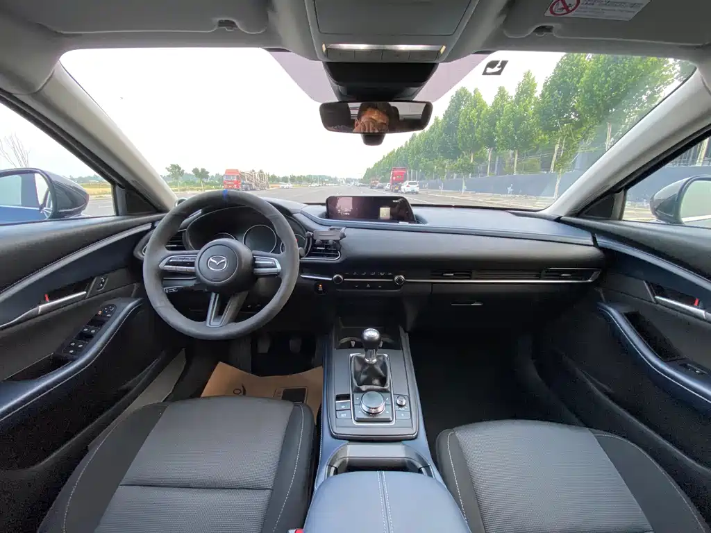 Mazda CX-30 马自达CX-30 2022款 2.0 L 手动尚悦型