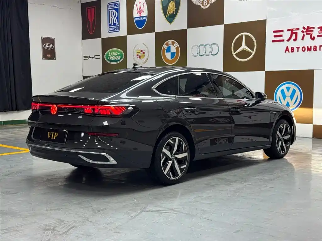 Lamando Lamando L 280 TSI DSG Spicy Cool
