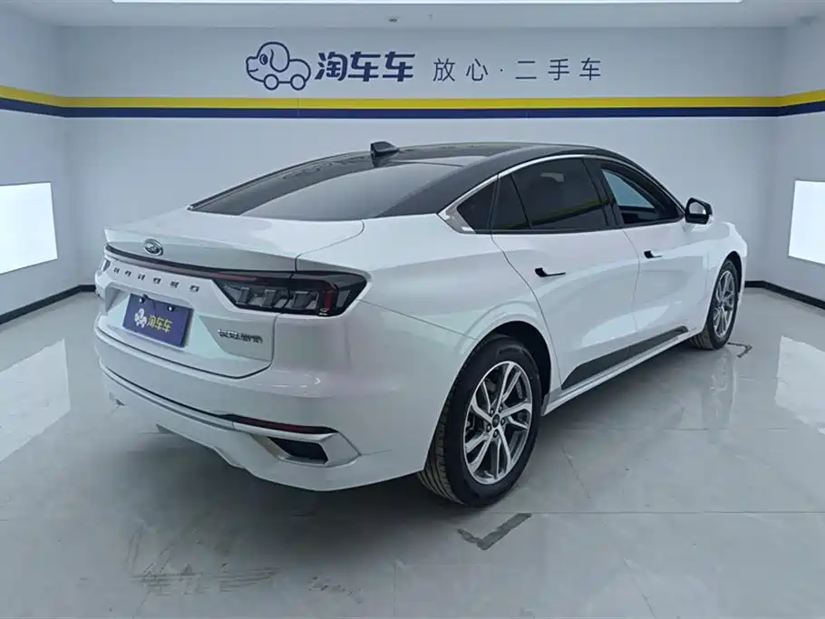 Mondeo Facelift EcoBoost 245 Luxury