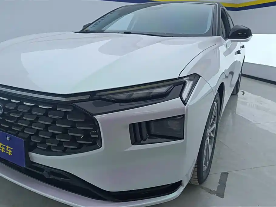 Mondeo Facelift EcoBoost 245 Luxury