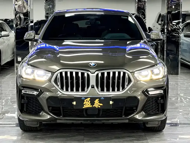 BMW X6 xDrive40 i Premium M Sport Package