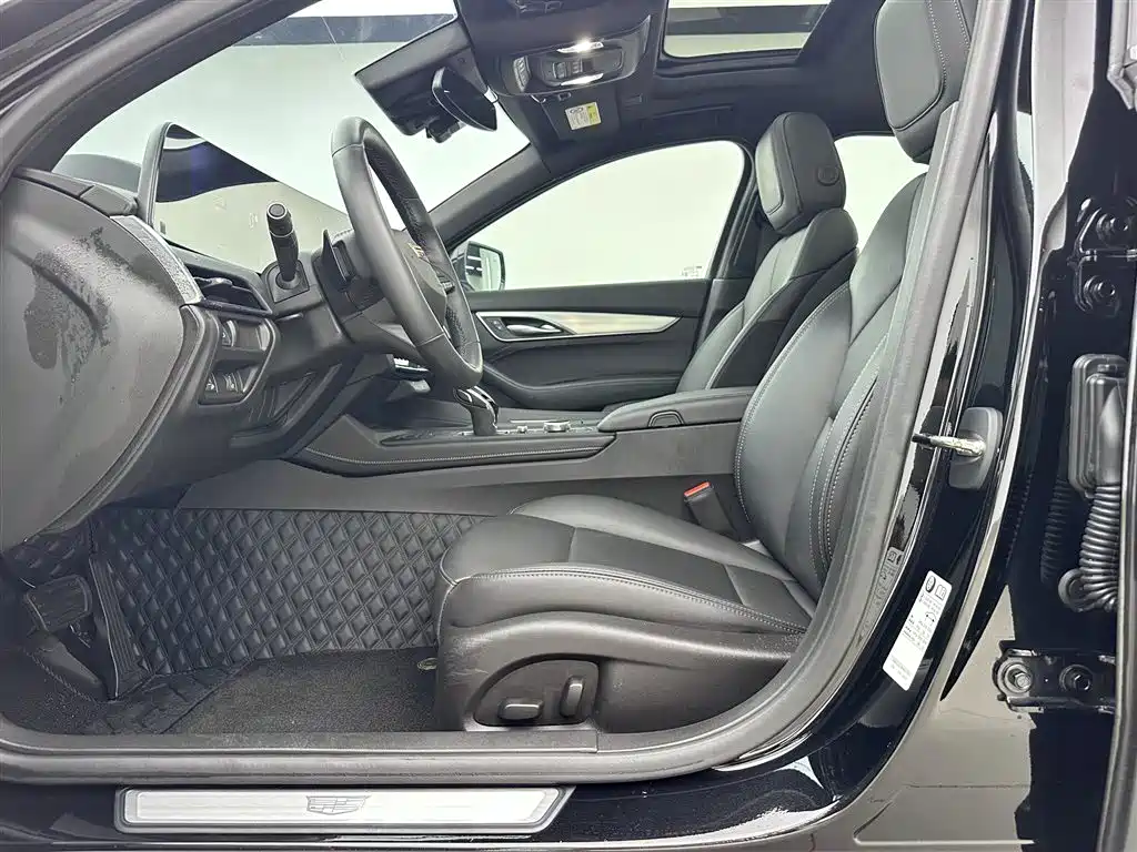 Cadillac CT5 28 T Luxury