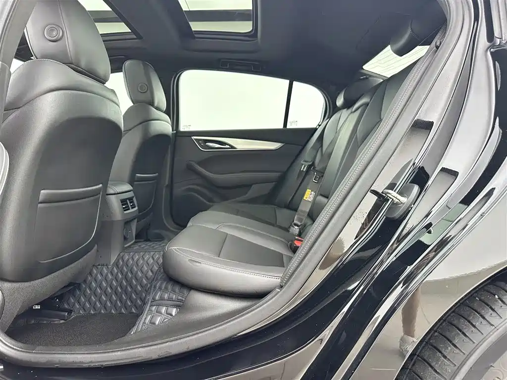 Cadillac CT5 28 T Luxury