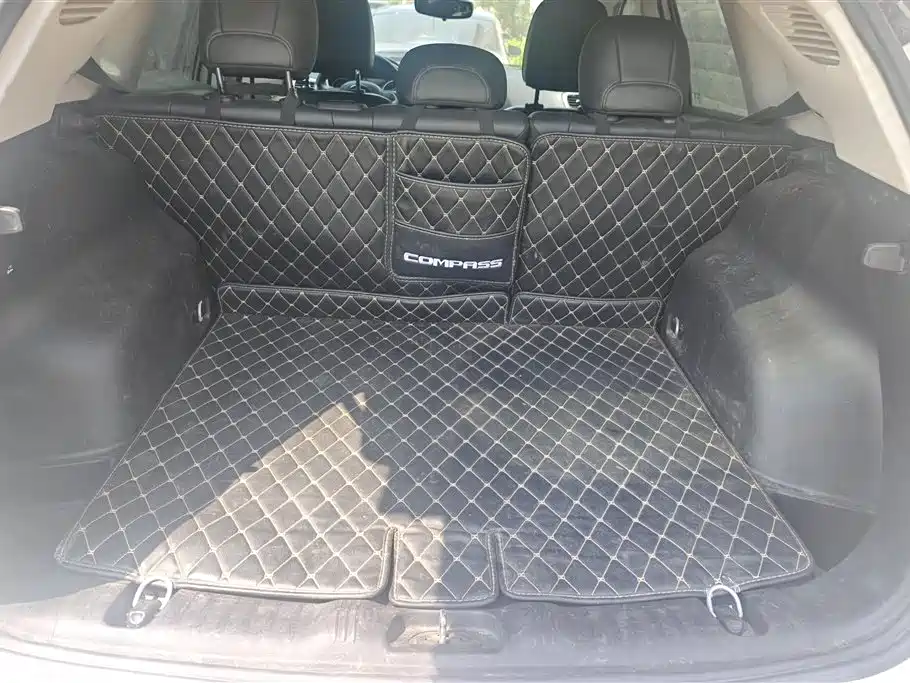 Compass 200 T Auto Home Enjoyment