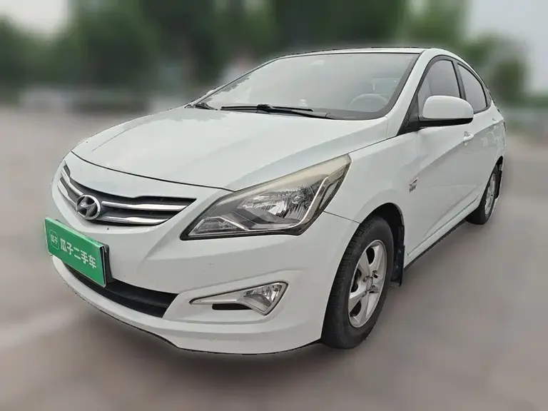 Hyundai Accent 1.4 L Auto Intelligent GLS