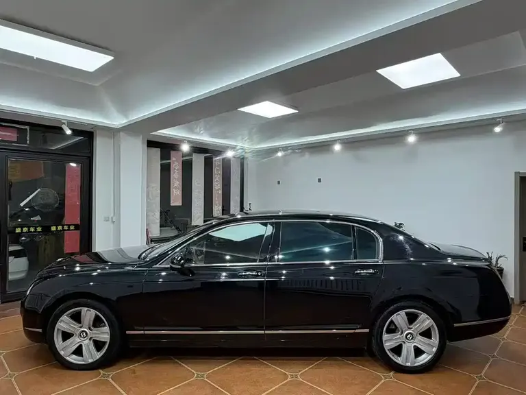 Bentley Flying Spur 6.0 T 5-seat