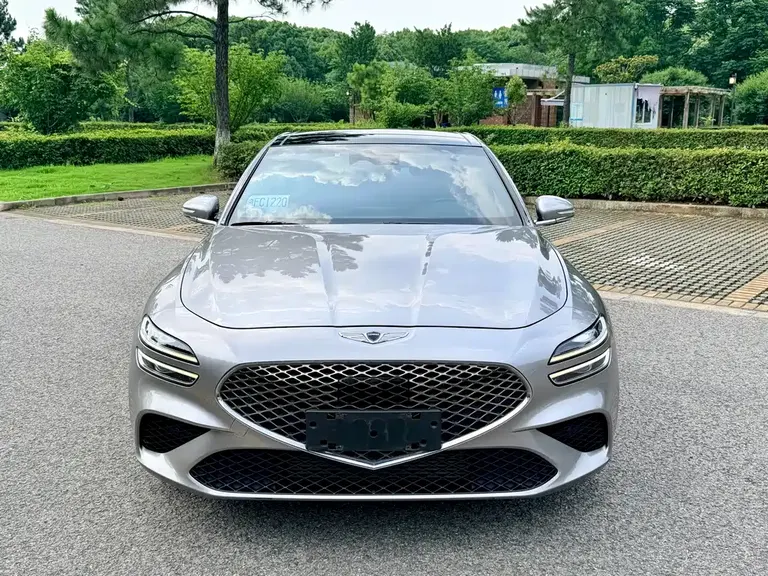 Genesis G70 捷尼赛思G70 2021款 2.0 T 后驱豪华版