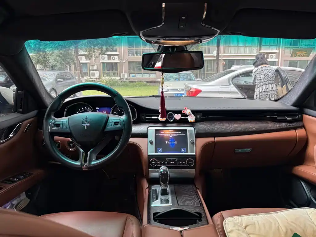 Quattroporte 3.0 T Standard