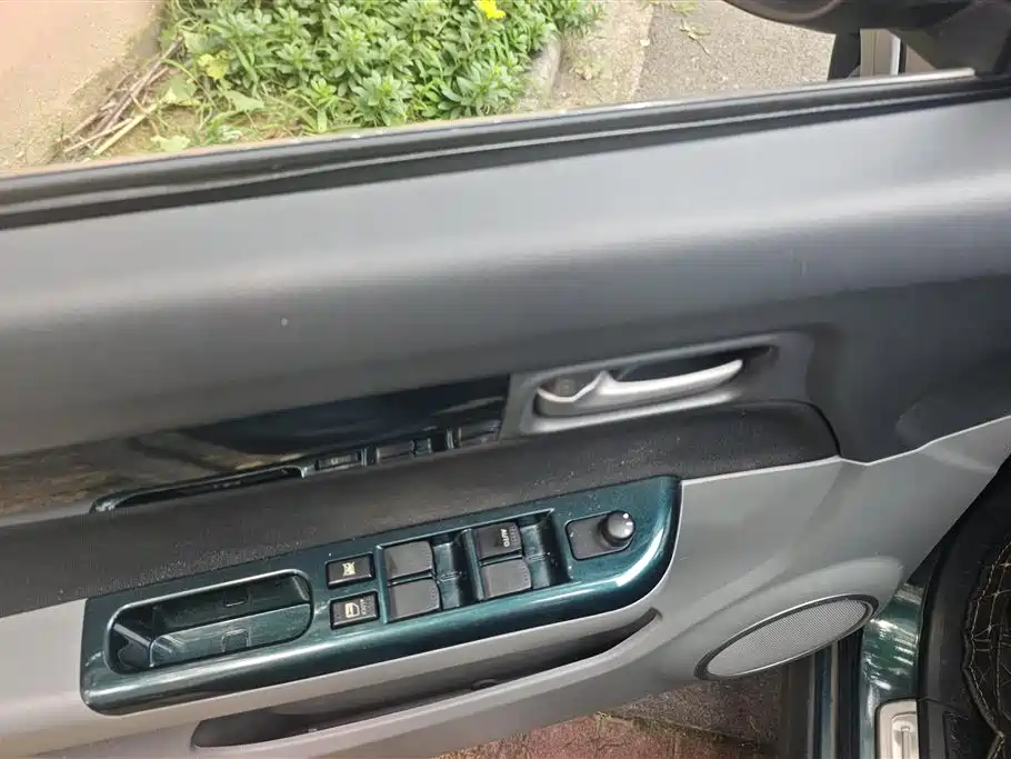 Swift 1.5 L Auto Fashion Cool Play