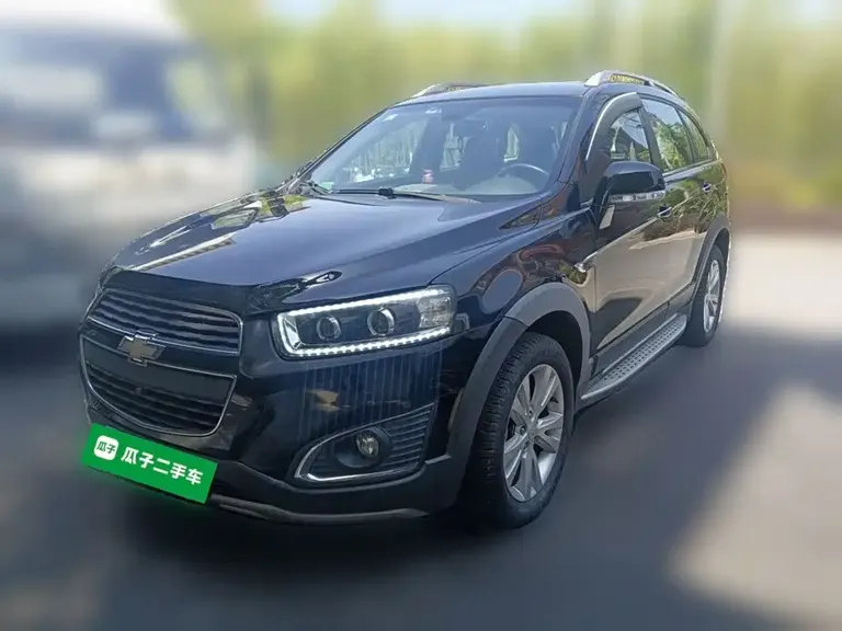 Chevrolet Captiva 2.4 L 4 WD Flagship 7-seat