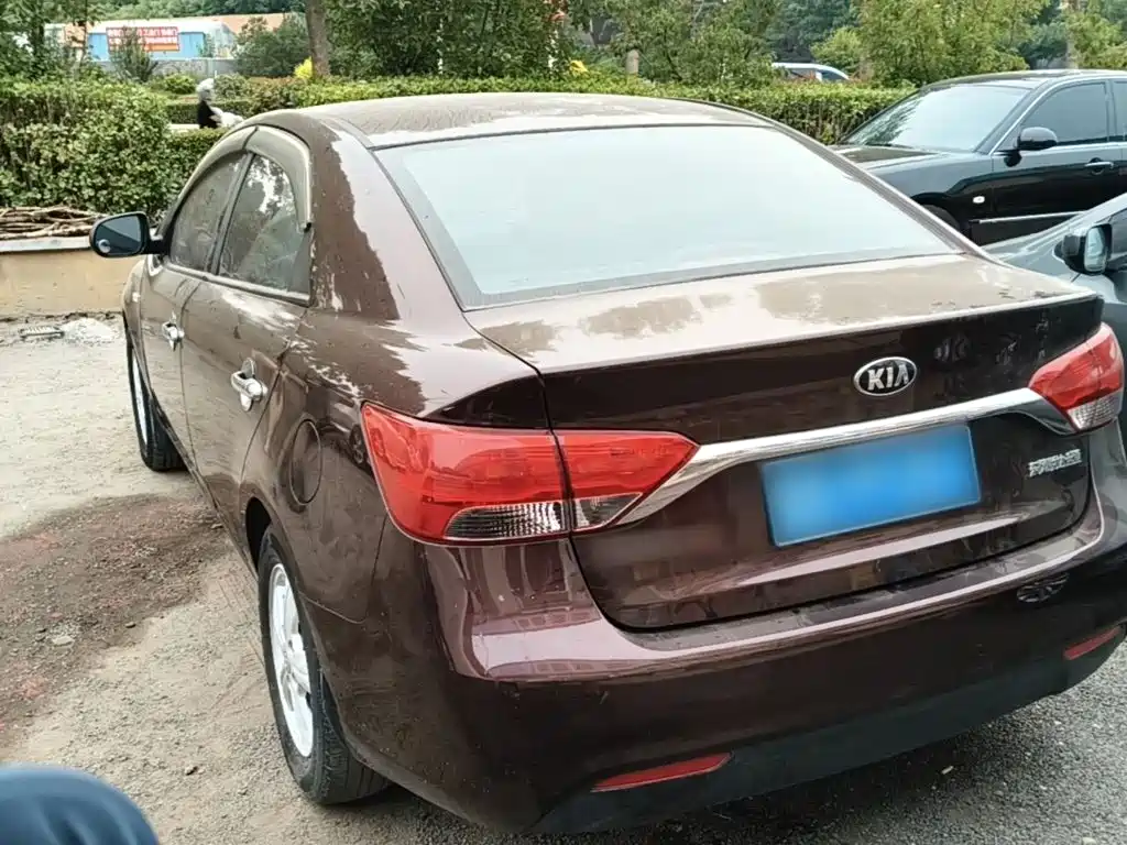Forte 1.6 L AT GL