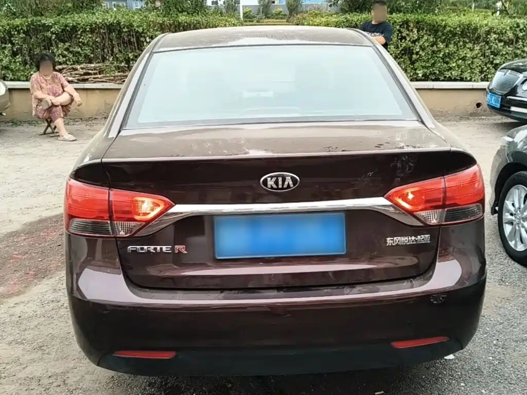 Forte 1.6 L AT GL