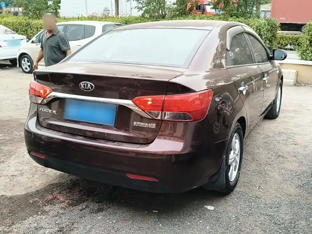 Forte 1.6 L AT GL