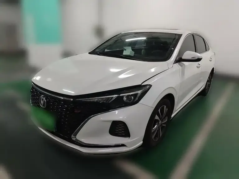 Changan Eado PLUS Blue Whale NE 1.4 T GDI DCT Distinguished