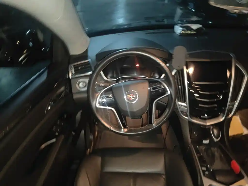 Cadillac SRX 3.0 L Comfort