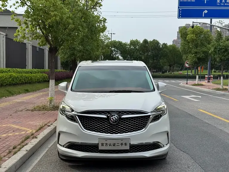 Buick GL8 ES LaCrosse 653 T Comfort