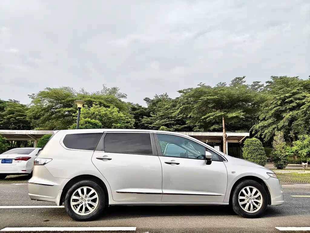 Odyssey 2.4 L Elite
