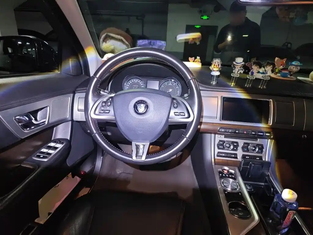 Jaguar XF XF 2.0 T Elegance