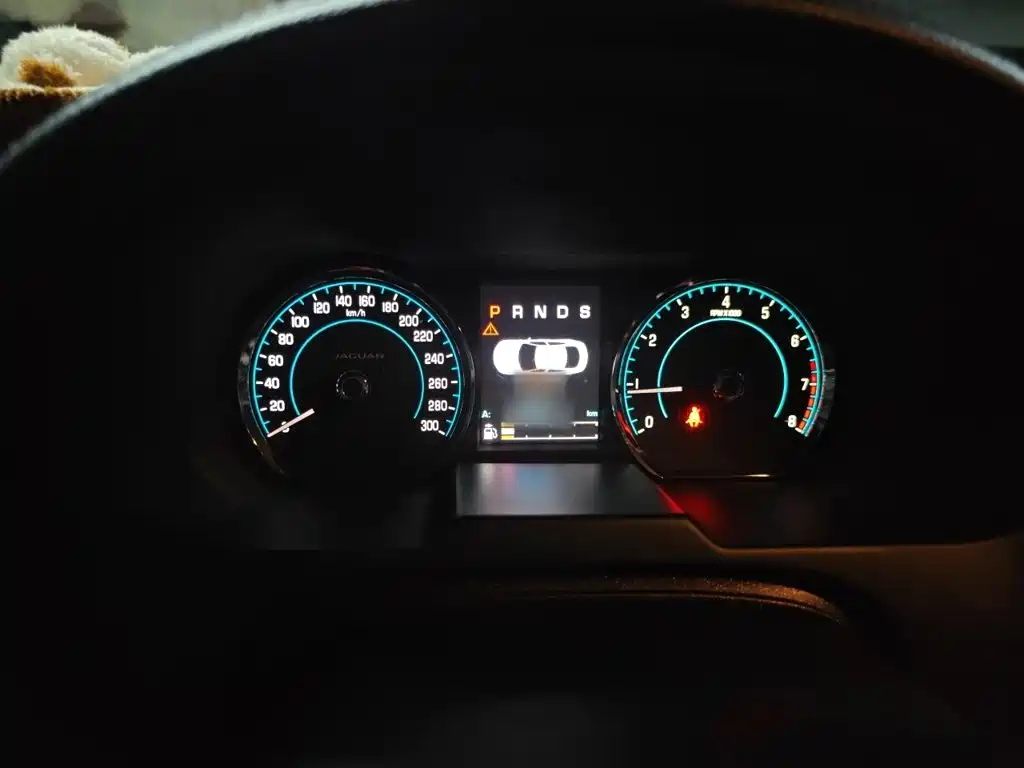 Jaguar XF XF 2.0 T Elegance
