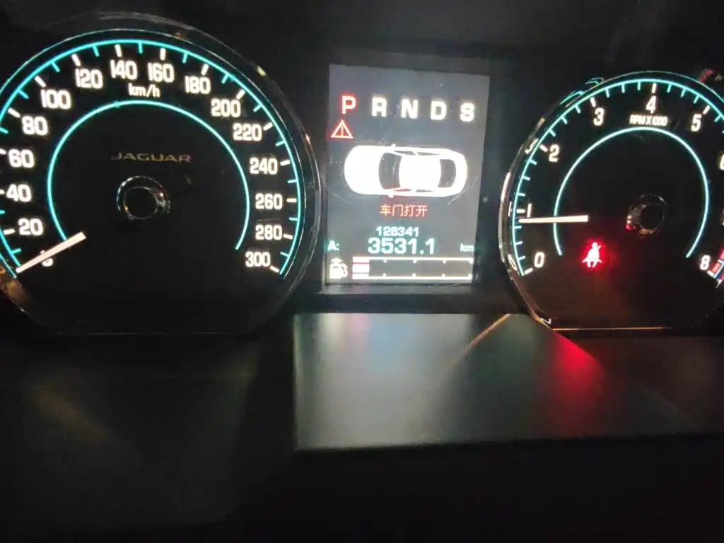 Jaguar XF XF 2.0 T Elegance
