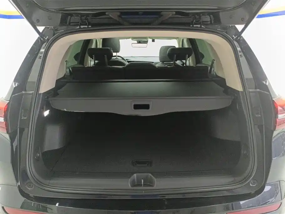 Envision Plus Facelift Envision Plus 552 T 5-seat Luxury