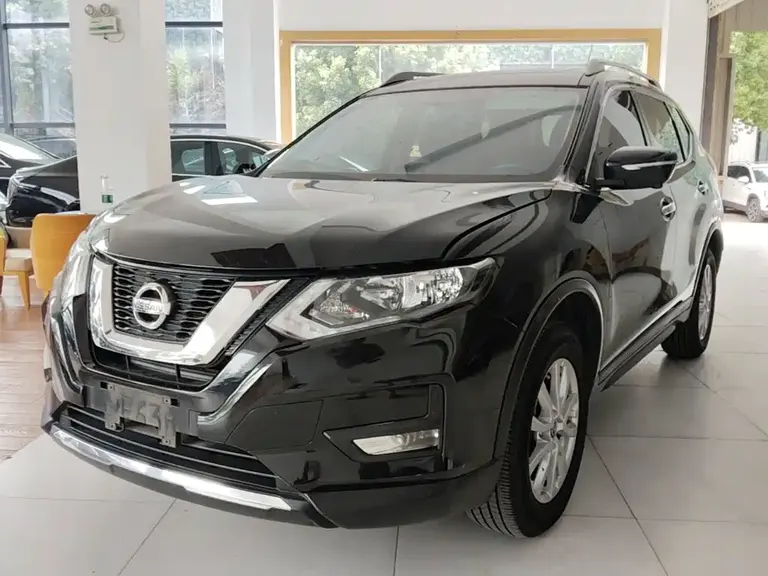 Nissan X-Trail 2.0 L CVT Comfort 2 WD