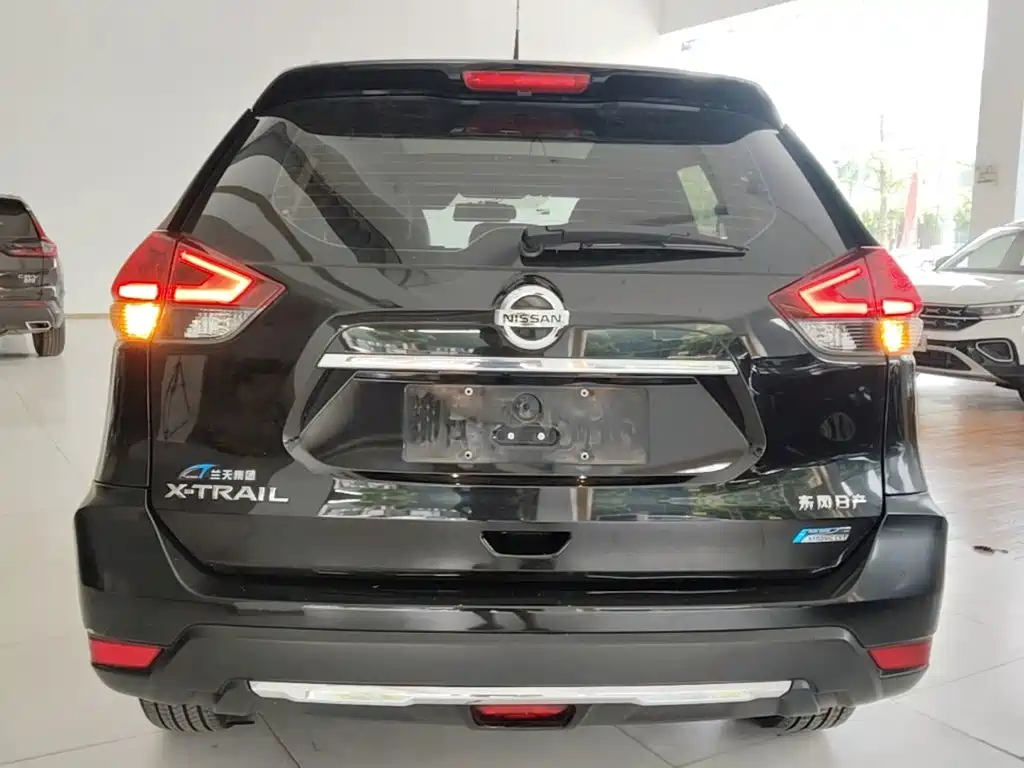 X-Trail 2.0 L CVT Comfort 2 WD