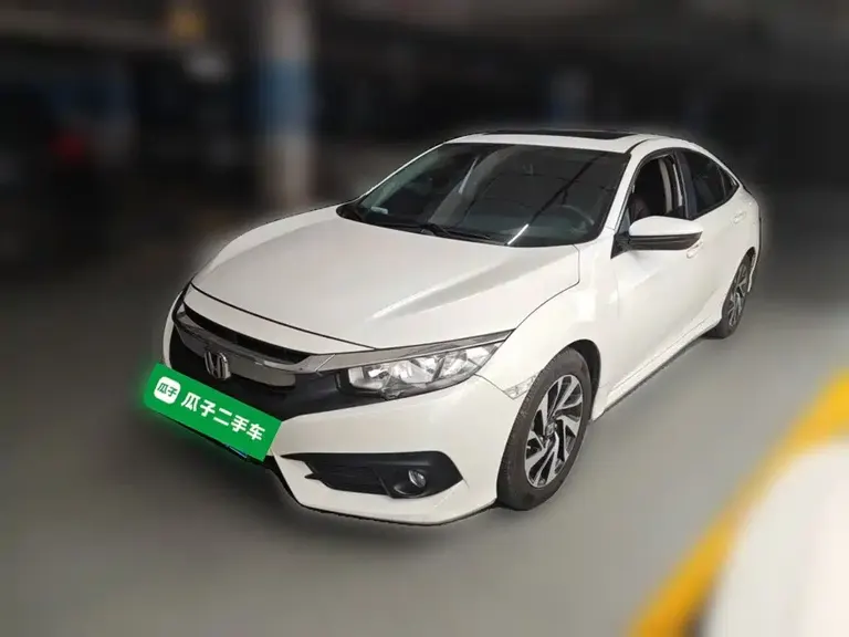 Honda Civic 220 TURBO CVT Luxury