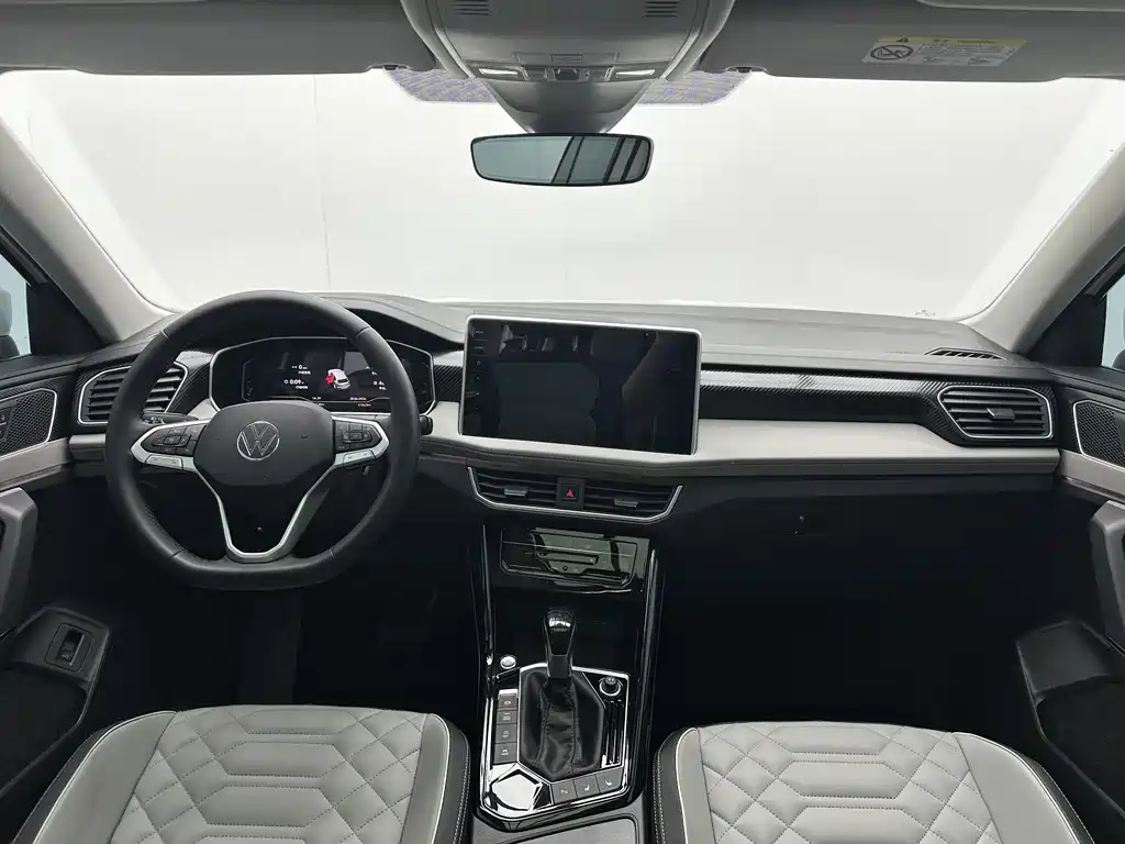 Tayron 280 TSI 2 WD Luxury Plus Advanced