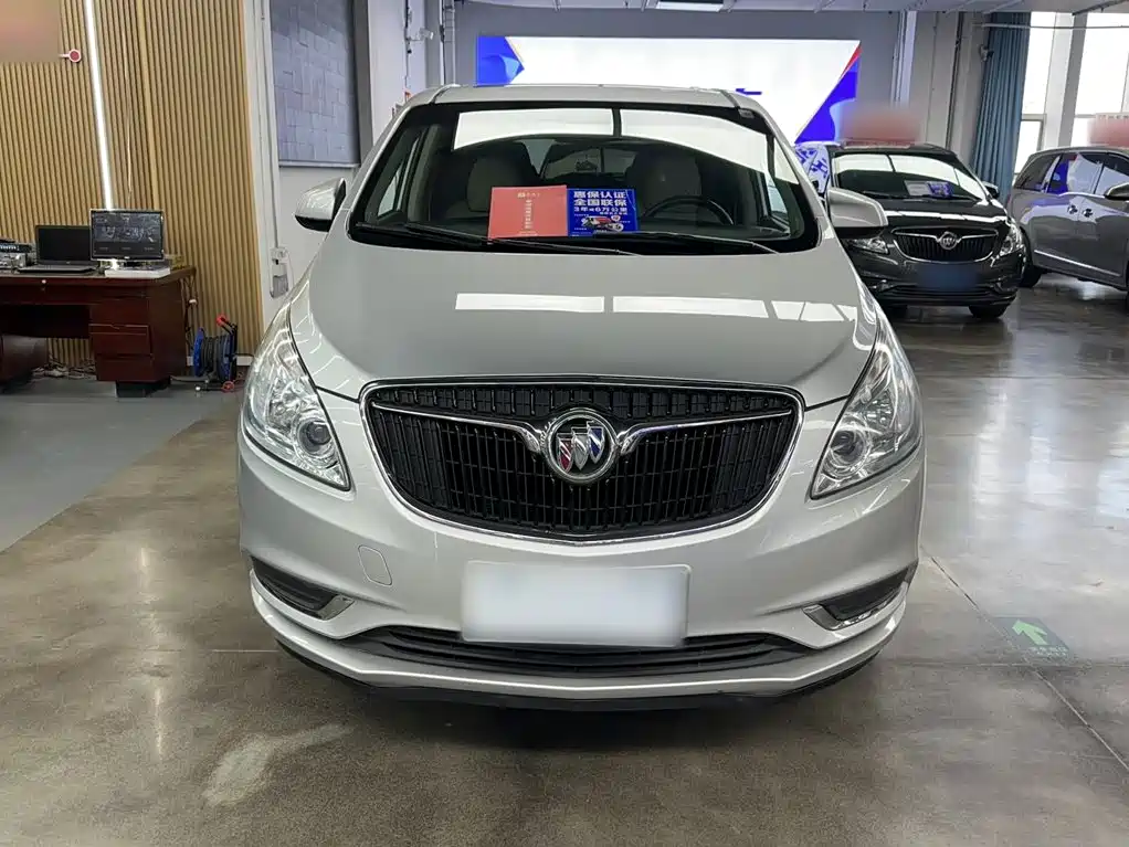 Buick GL8 25 S Distinguished CN-V