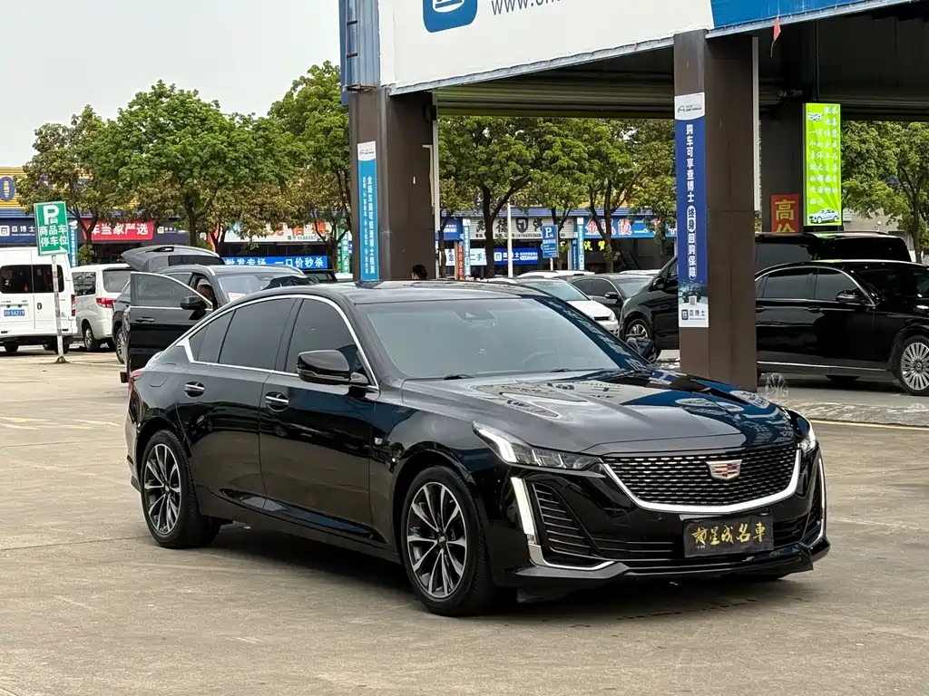 Cadillac CT5 28 T Distinguished