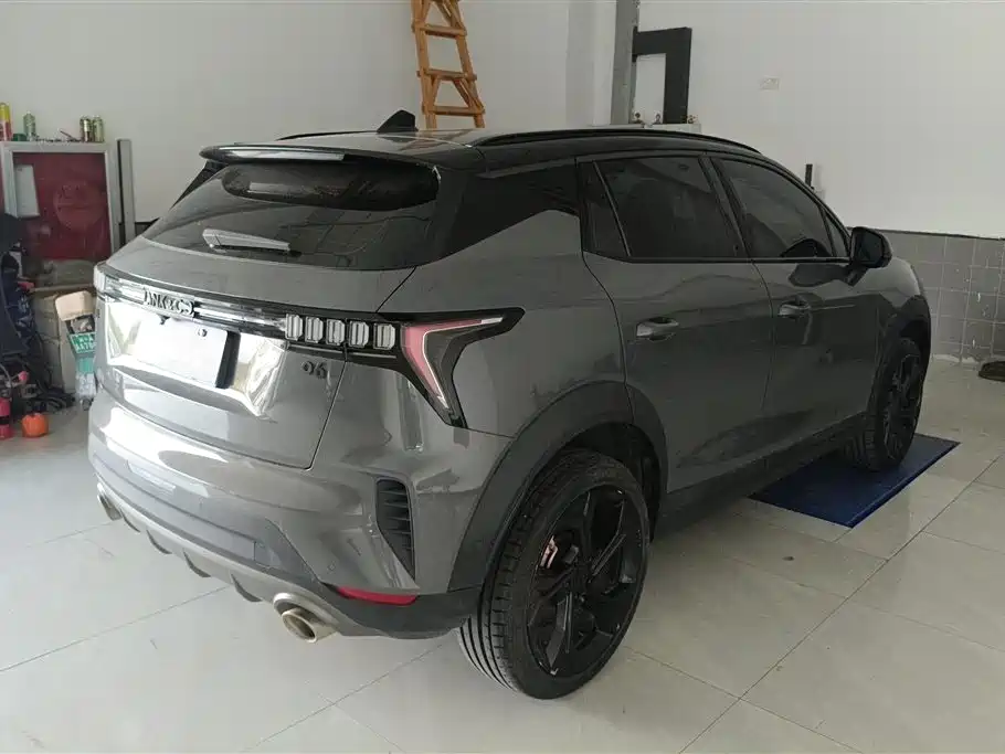 Lynk & Co 06 Remix 1.5 T Power Halo