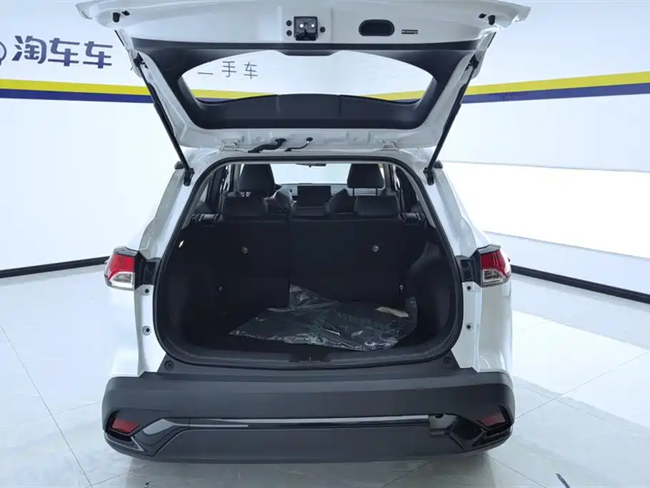 Frontlander 2.0 L CVT Leading plus
