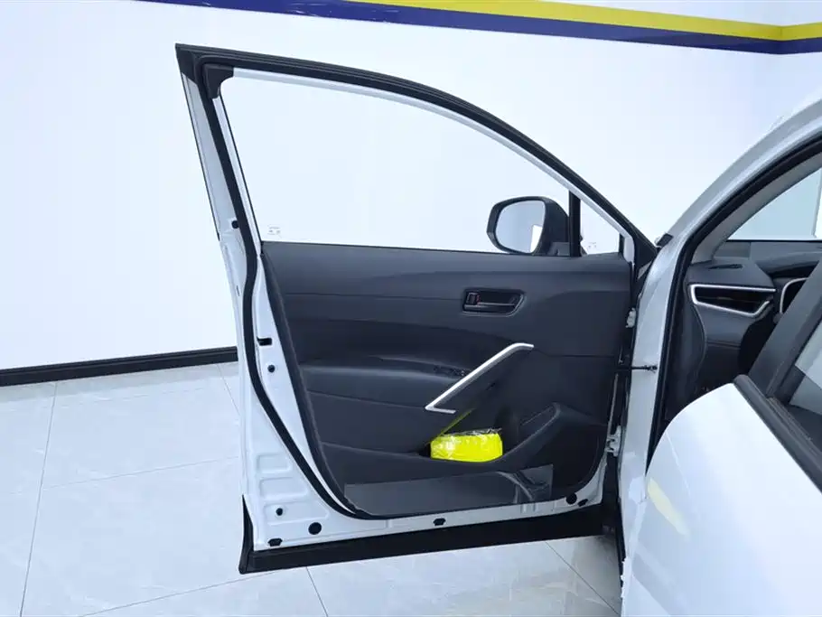 Frontlander 2.0 L CVT Leading plus