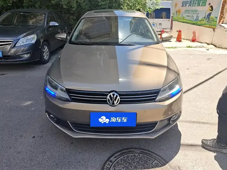 Volkswagen Sagitar 1.4 TSI Auto Flagship