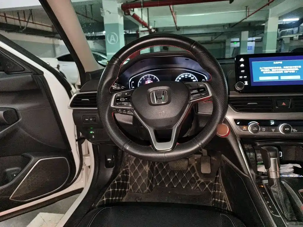 Accord 260 TURBO Distinguished CN-VI