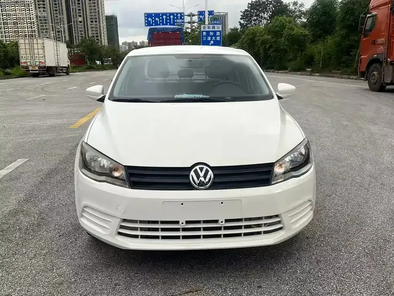 Volkswagen Jetta 1.4 L Manual Fashion