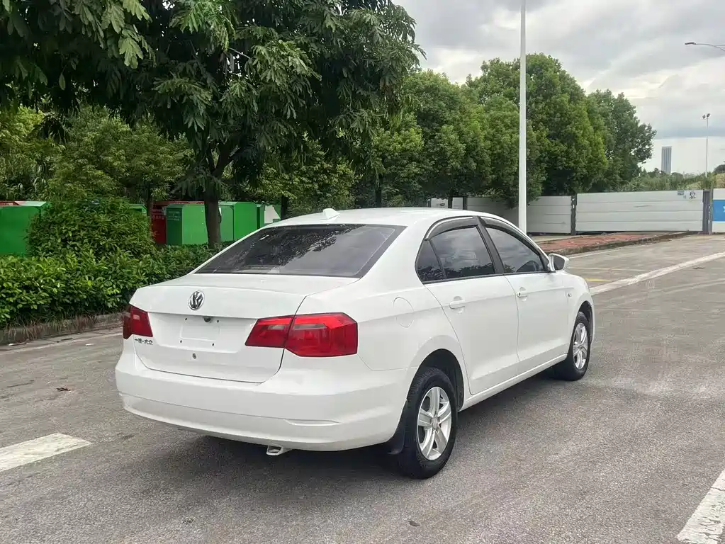 Jetta 1.4 L Manual Fashion