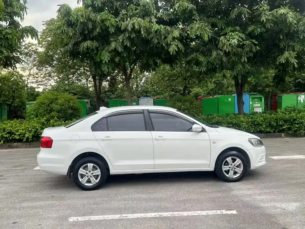 Jetta 1.4 L Manual Fashion