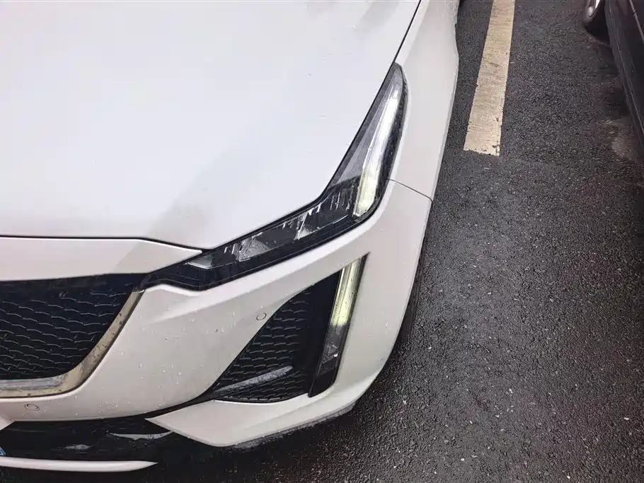 Cadillac CT5 28 T Distinguished