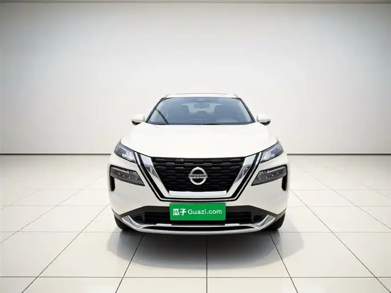 Nissan X-Trail VC-Turbo 300 CVT 2 WD Luxury