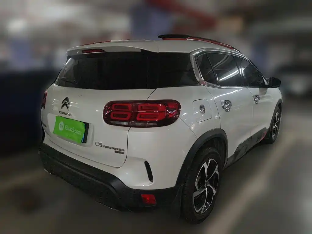 C5 Aircross 380 THP Luxury