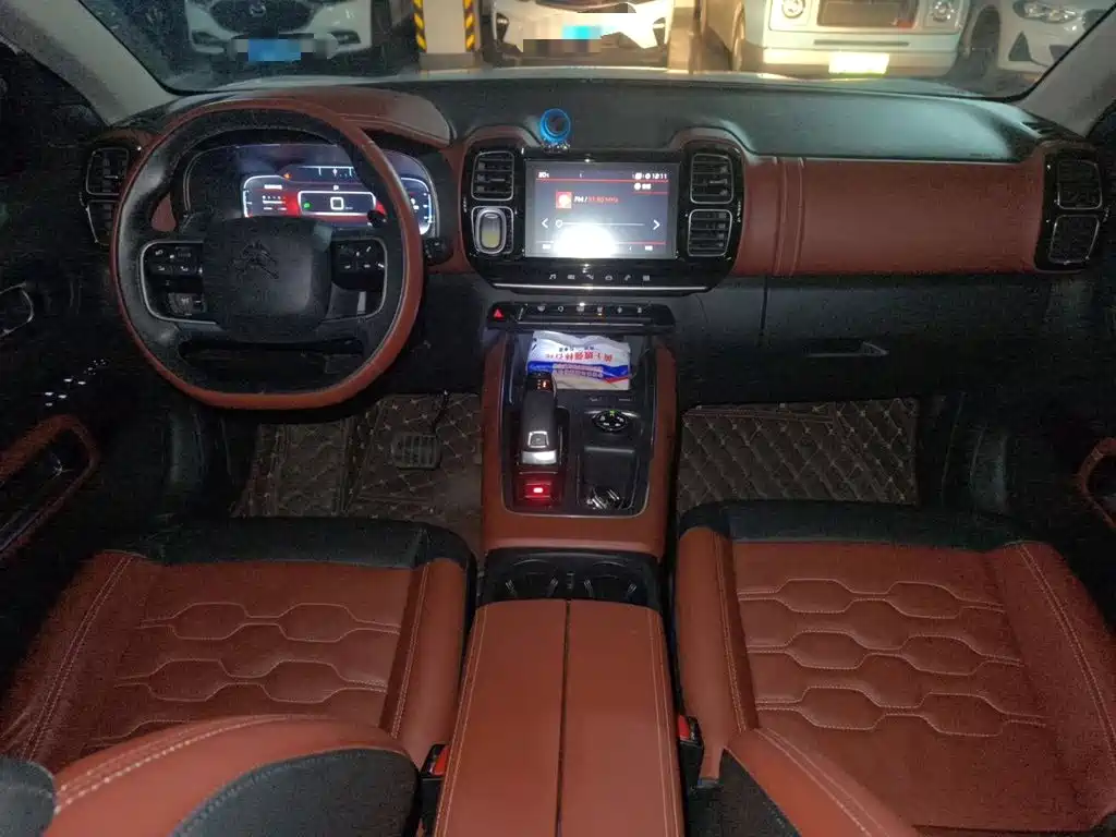 C5 Aircross 380 THP Luxury