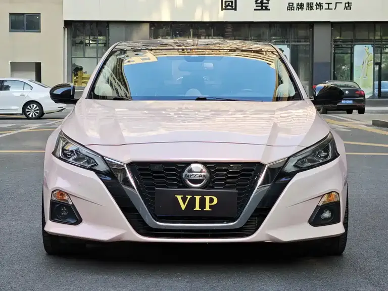 Nissan Teana 2.0 T XV Smart Supreme
