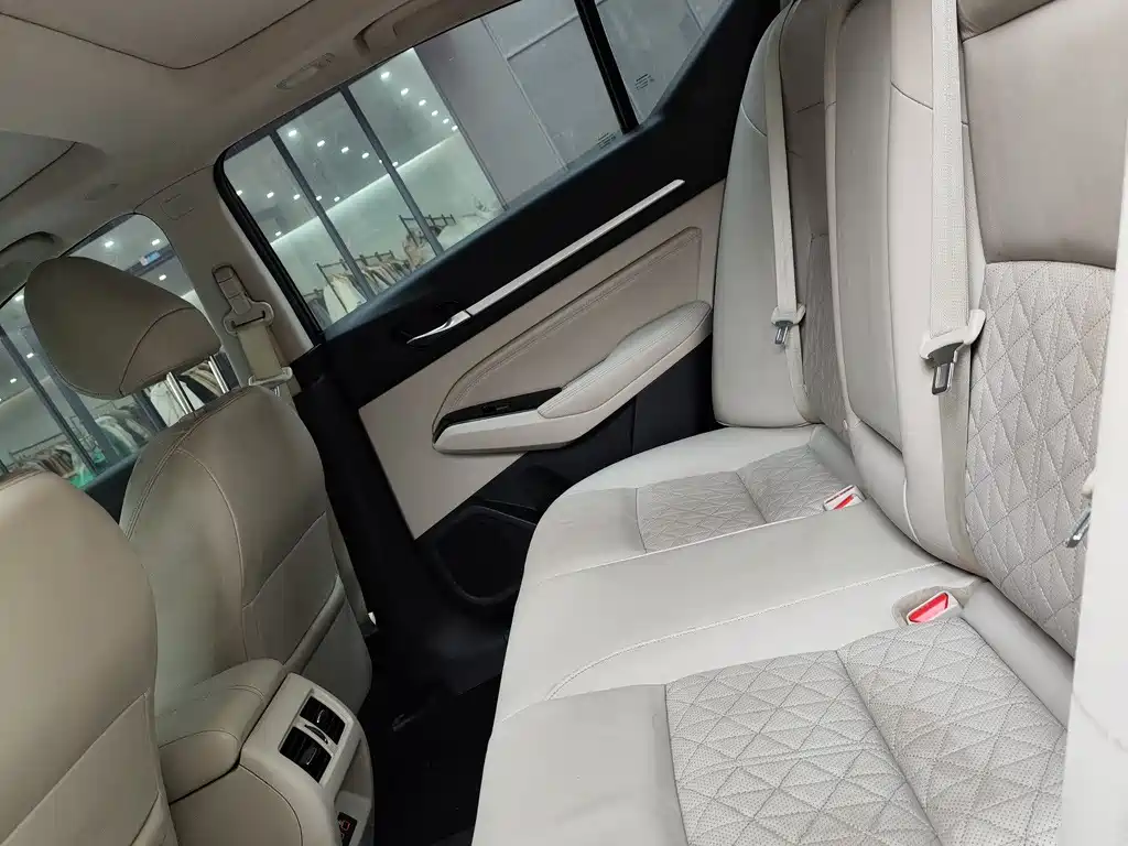 Teana 2.0 T XV Smart Supreme