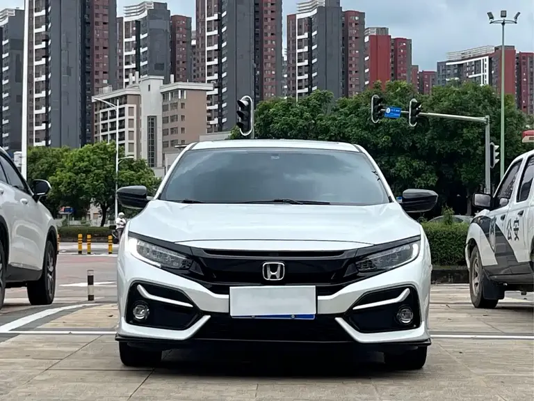 Honda Civic HATCHBACK 220 TURBO CVT Trend Cool Control