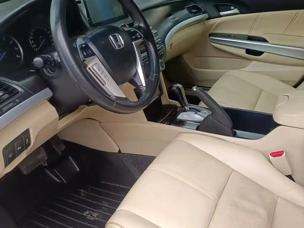 Crosstour 2.4 L Luxury