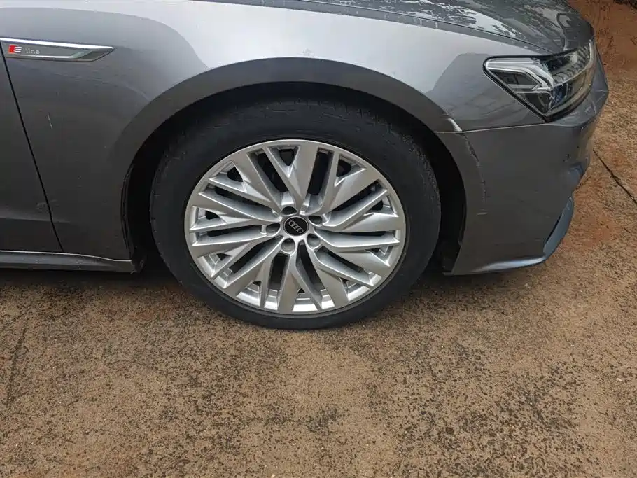 Audi A7 L 45 TFSI S-line Build Dream